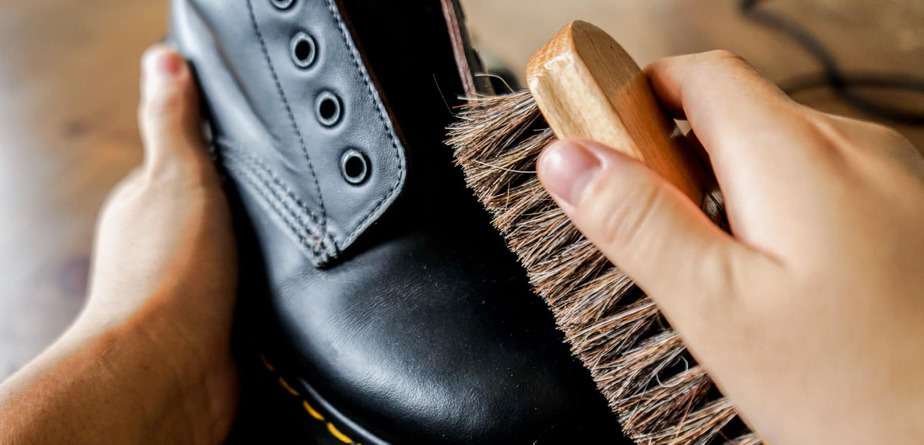 How to Clean Leather Boots