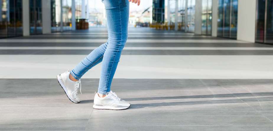 Best Walking Shoe for Women