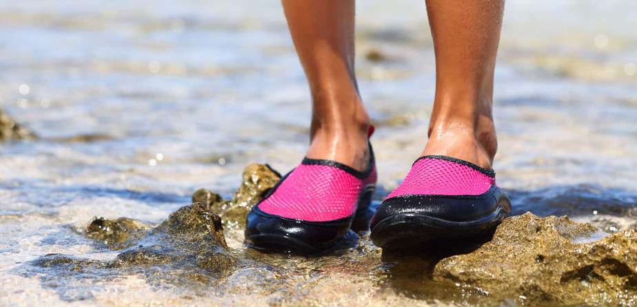 top 10 water shoes