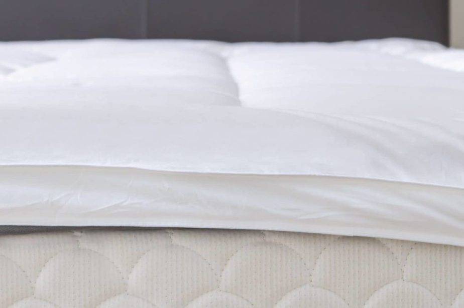 Best Mattress Toppers for Side Sleepers