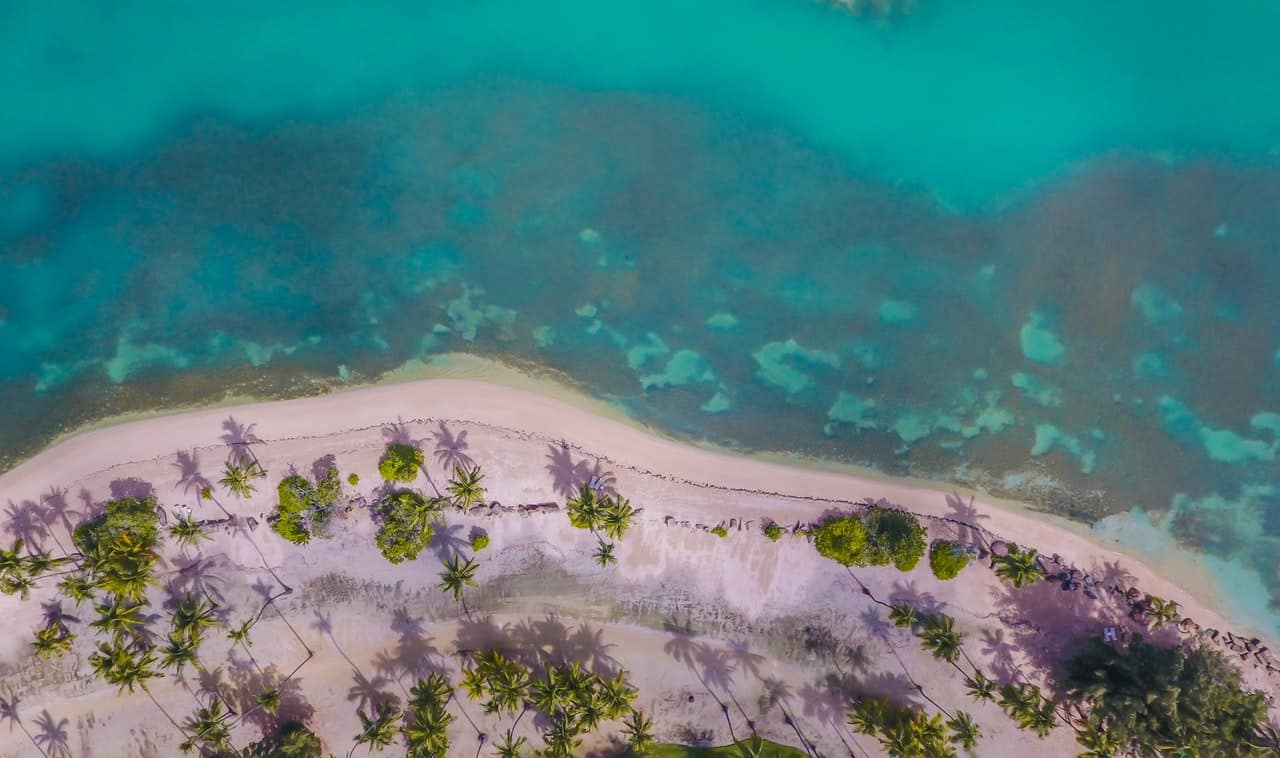 Playa Middles Isabela offers a great surfy city with many surf shops